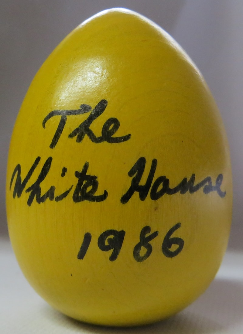1986 Official White House Wooden Easter Egg Assorted