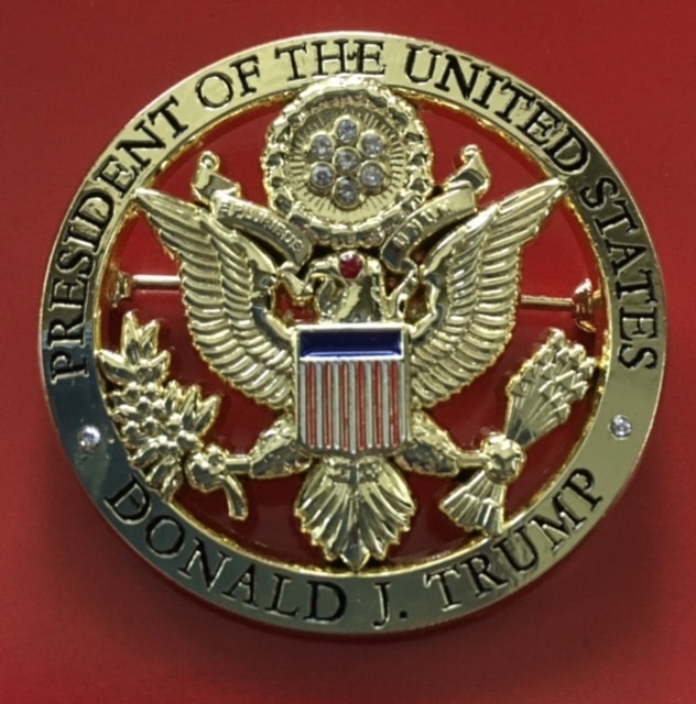 trump presidential pin