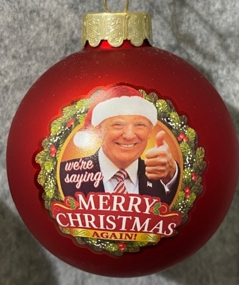 Trump Saying &quot;Merry Christmas Again&quot; Glass Ornament